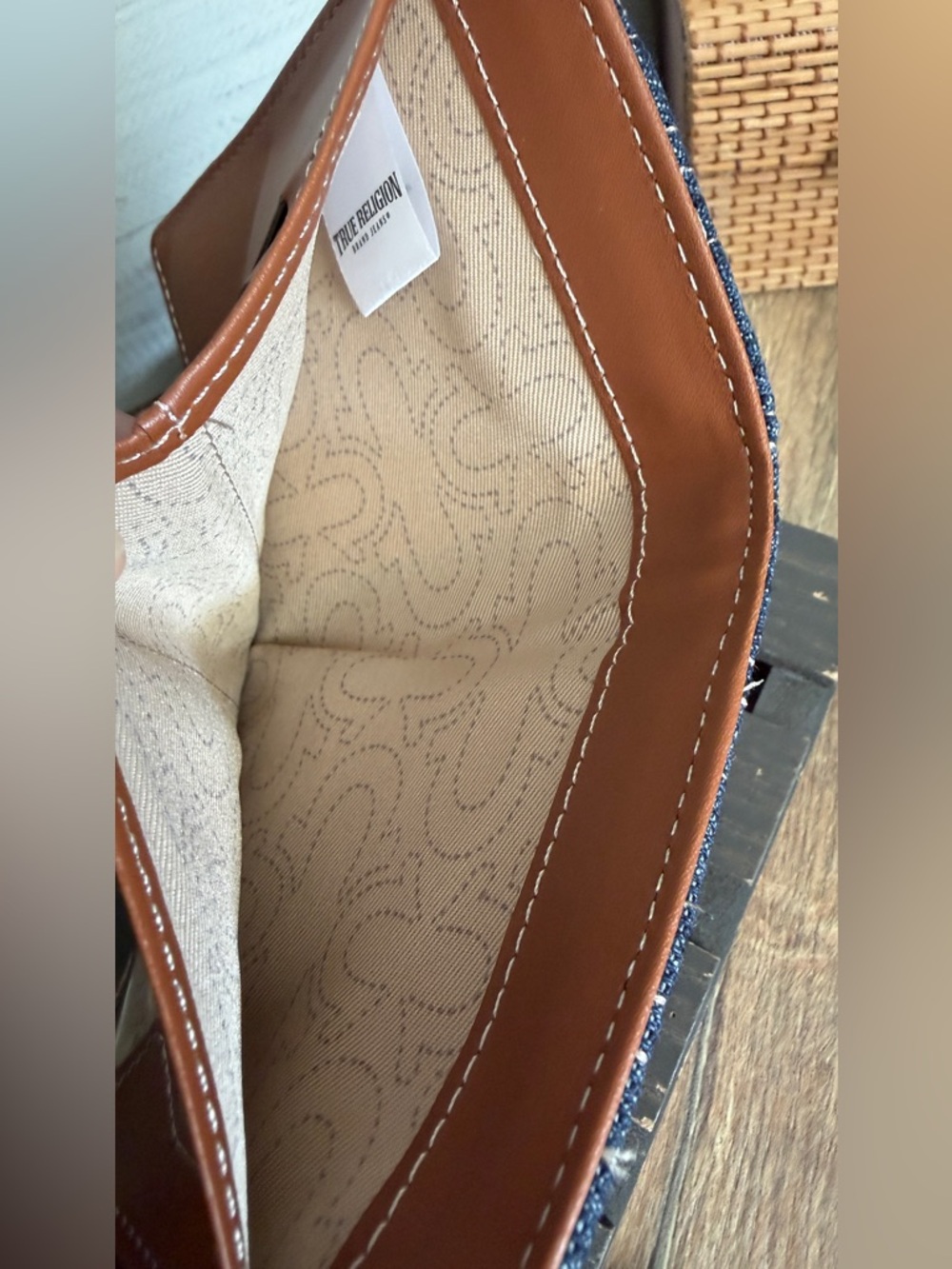 True Religion Horseshoe Quilted Denim Wallet - NWT - Picture 5 of 8